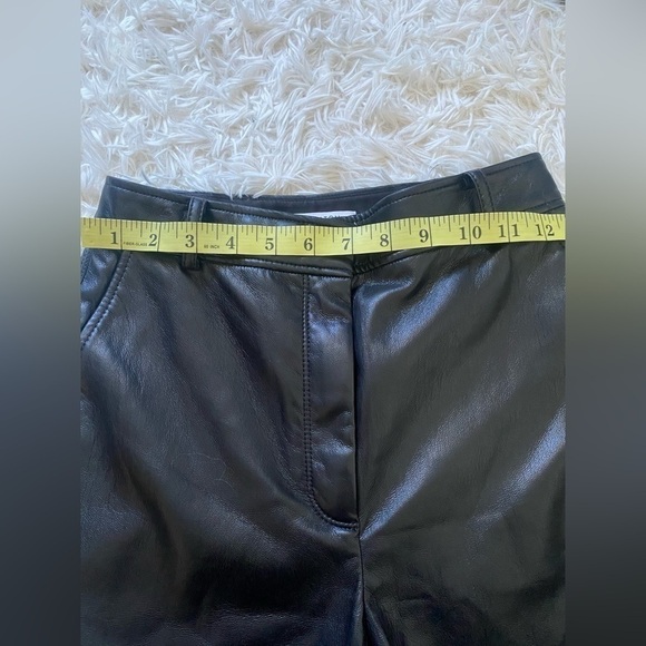 Aritzia Babaton Long Wide-Leg Short - Picture 5 of 7